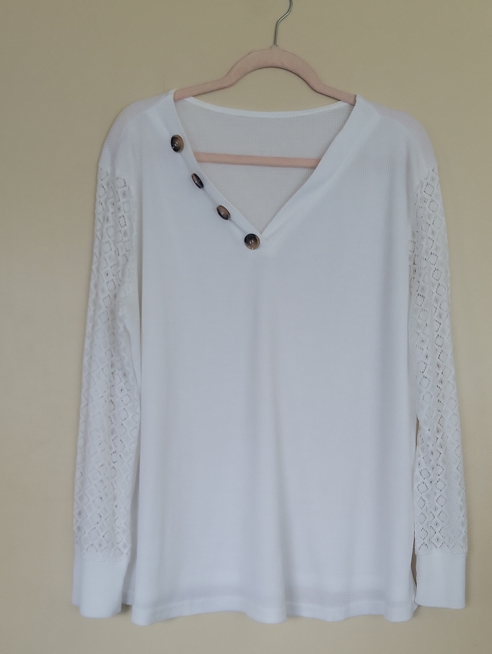 White Lace-Sleeve V-Neck Women's Top - Picture 2 of 4